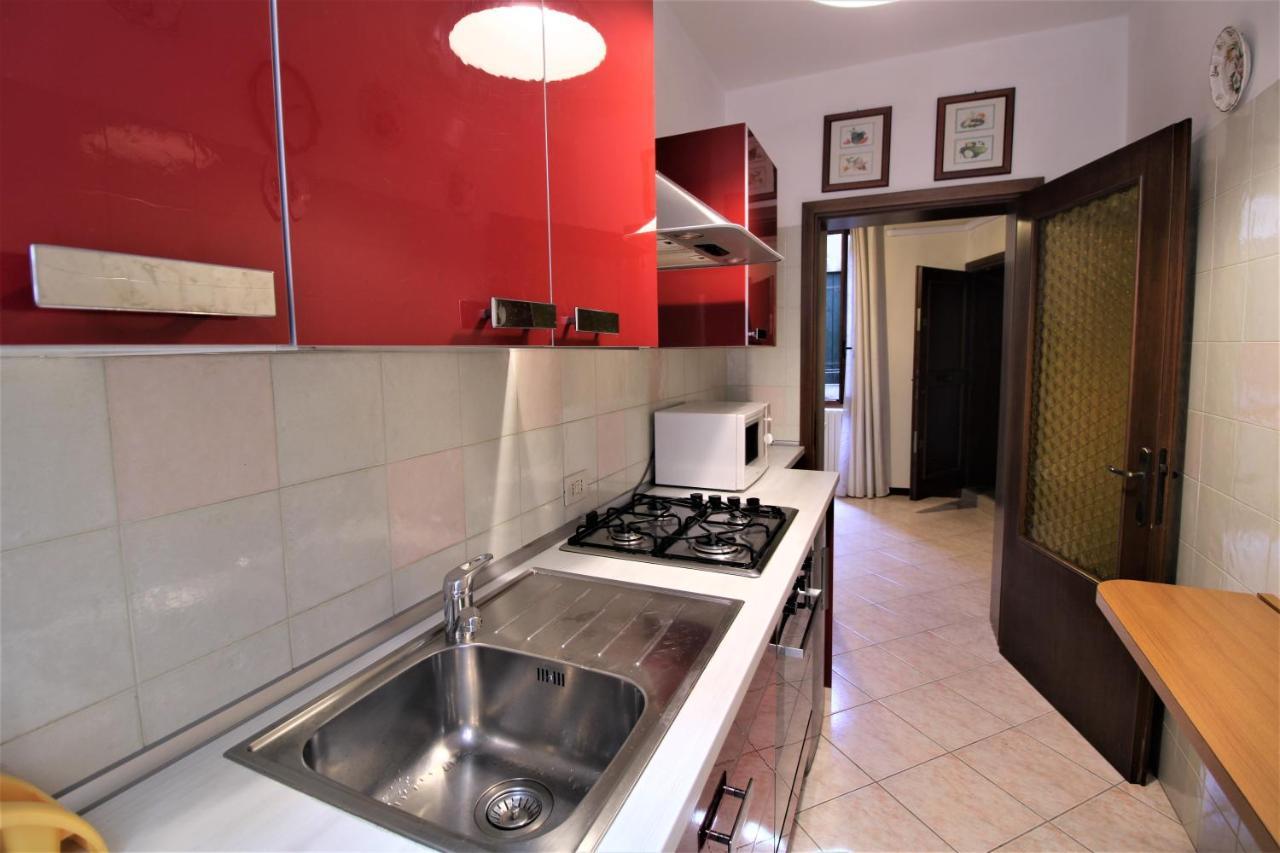 Central And Spacious Apartment เวนิส ภายนอก รูปภาพ