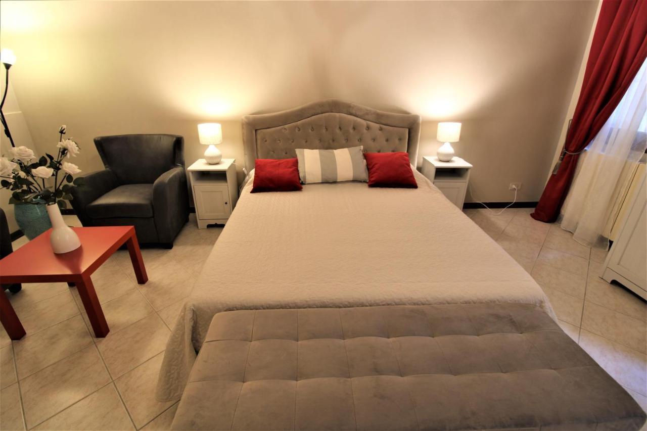 Central And Spacious Apartment เวนิส ภายนอก รูปภาพ